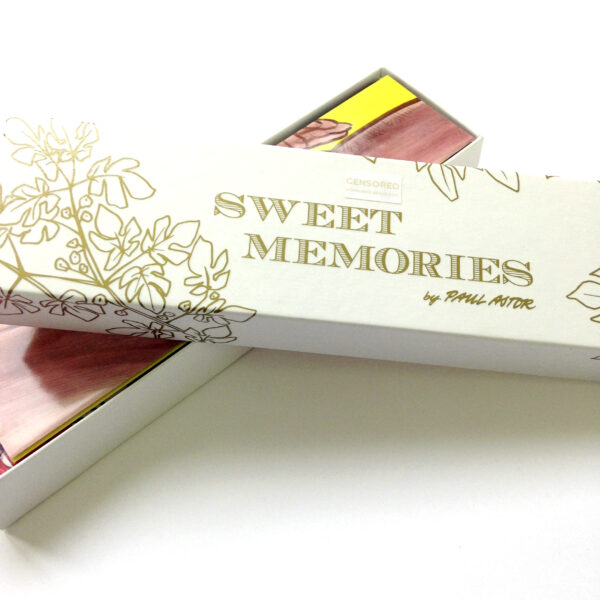 opened box of the "Sweet Memories" memo game by Paul Astor Berlin